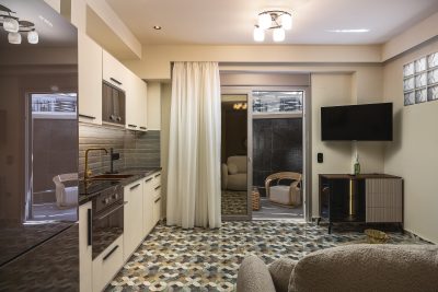 Cream Suite